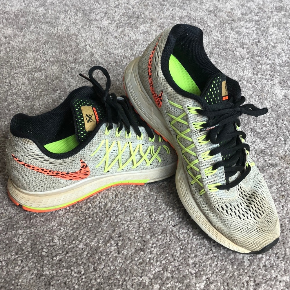 NEON Zoom Pegasus Running Shoes SIZE 8.5